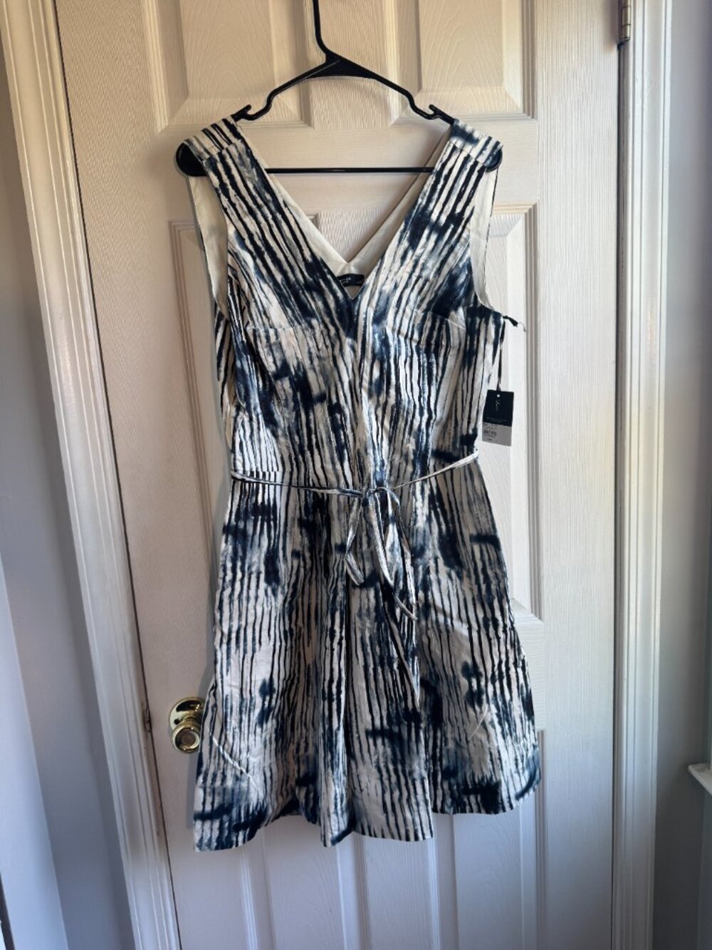 Simply Vera Vera Wang V Neck Pleated Mini Dress - size Large - Picture 5 of 6